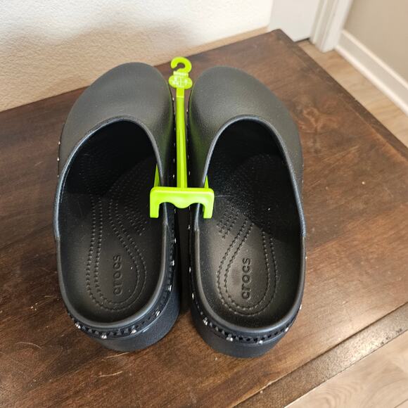 NWOT Crocs Dylan Platform Studded Clogs Size 9 - Picture 3 of 5